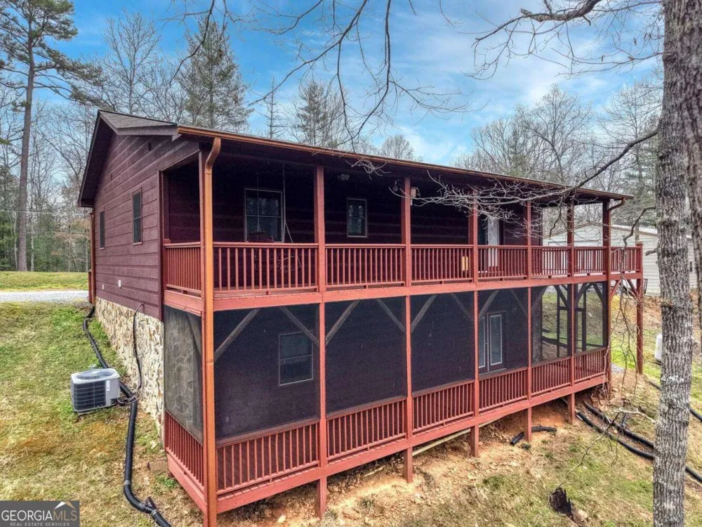 694 Hilltop RD Murphy, NC 28906