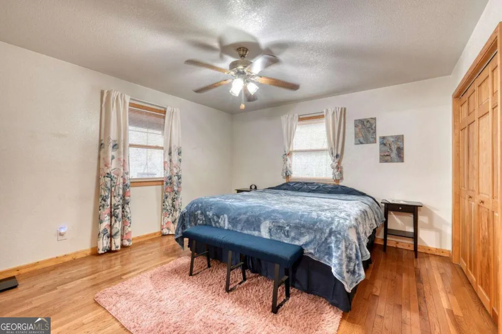 694 Hilltop RD Murphy, NC 28906