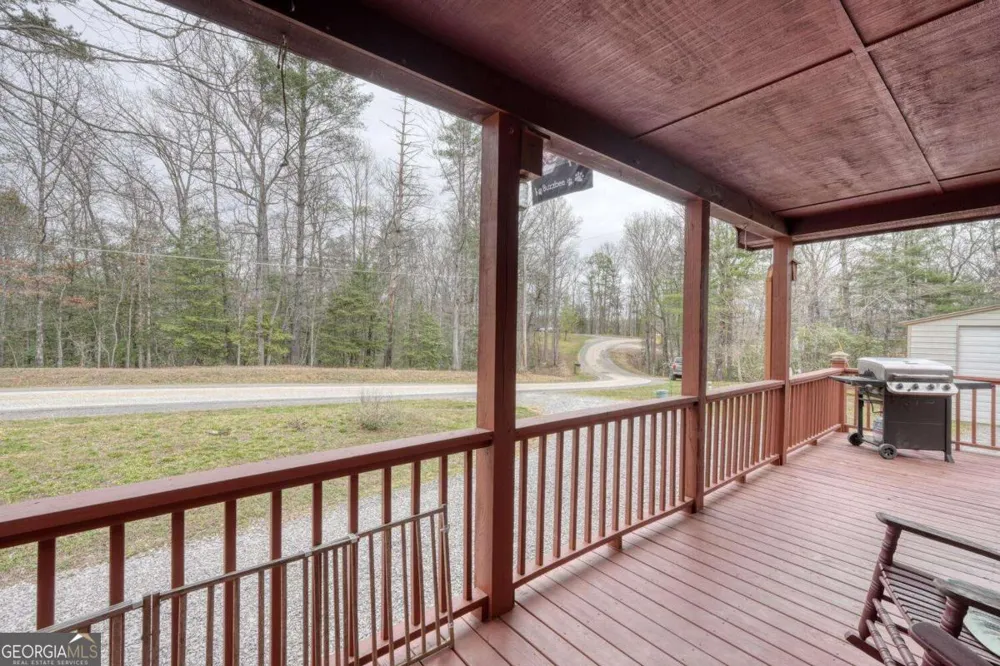 694 Hilltop RD Murphy, NC 28906