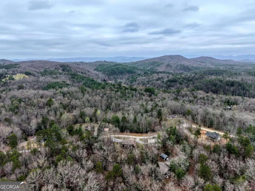 694 Hilltop RD Murphy, NC 28906