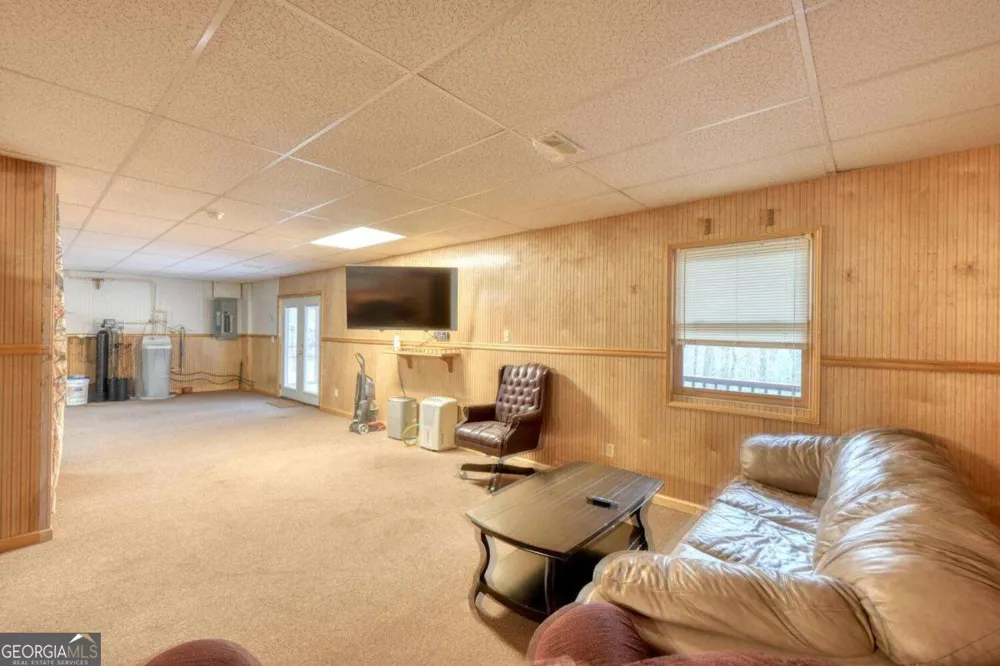 694 Hilltop RD Murphy, NC 28906
