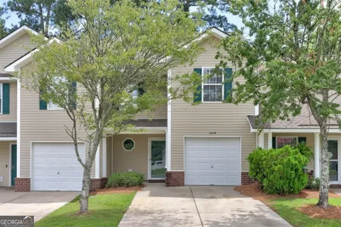 1014 Towne Park DR