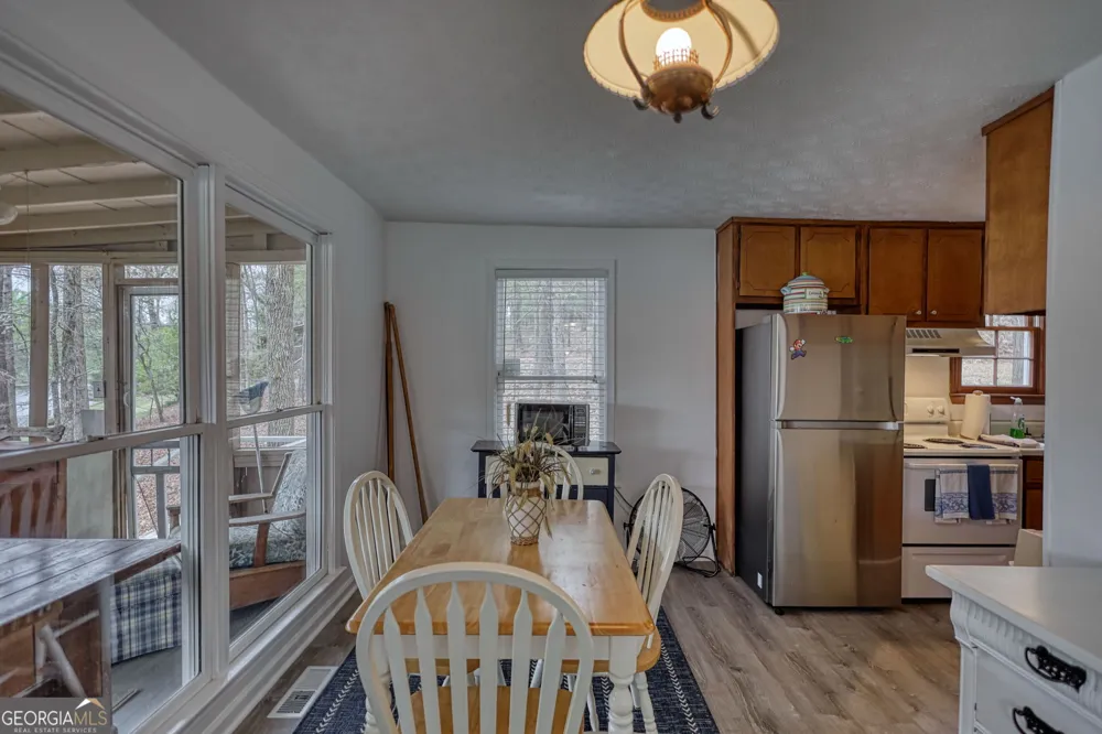 1697 County Line EXT Mansfield, GA 30055