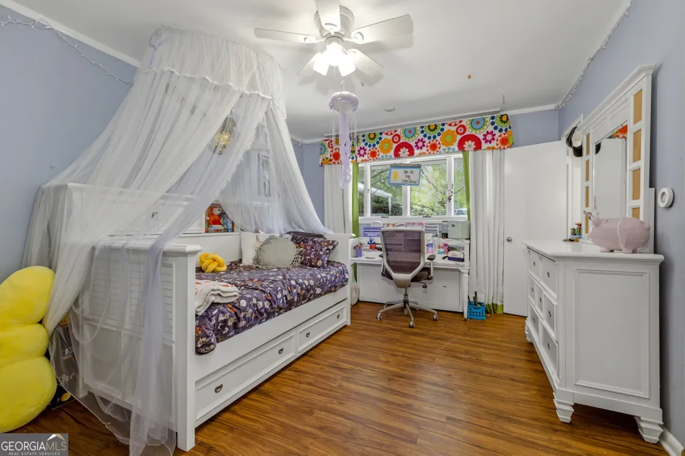 490 Maple ST Cornelia, GA 30531