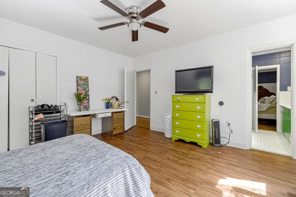 490 Maple ST Cornelia, GA 30531