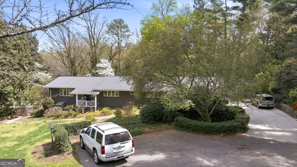 490 Maple ST Cornelia, GA 30531