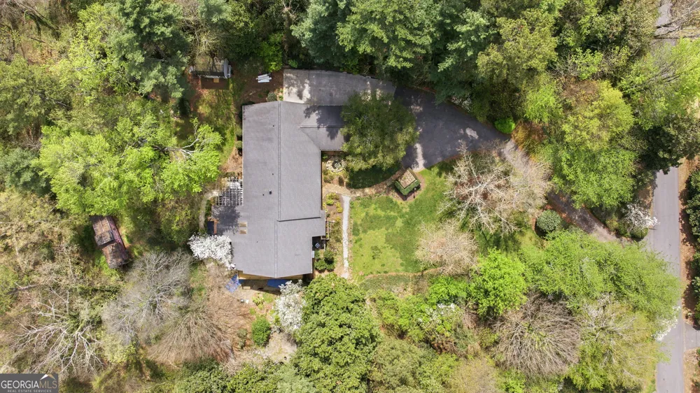 490 Maple ST Cornelia, GA 30531