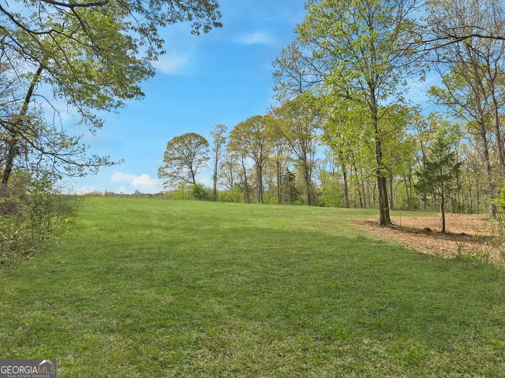 102 Broad River RD Eastanollee, GA 30538