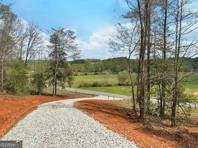 102 Broad River RD Eastanollee, GA 30538