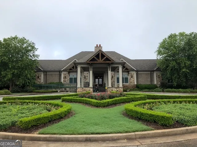 108 Gardens DR Forsyth, GA 31029