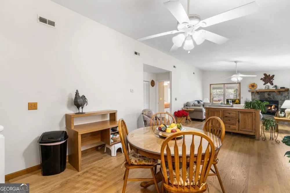 9045 Betty Jo CIR Young Harris, GA 30582