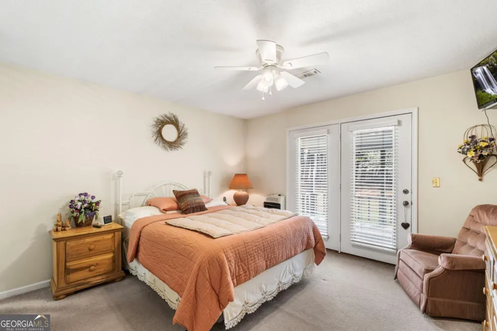 9045 Betty Jo CIR Young Harris, GA 30582