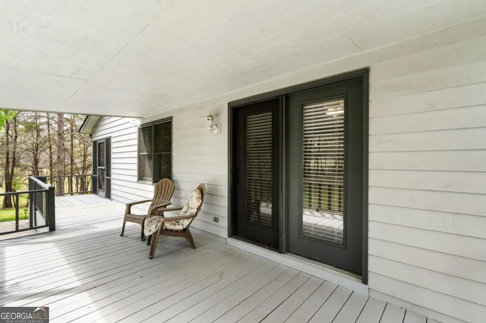 9045 Betty Jo CIR Young Harris, GA 30582