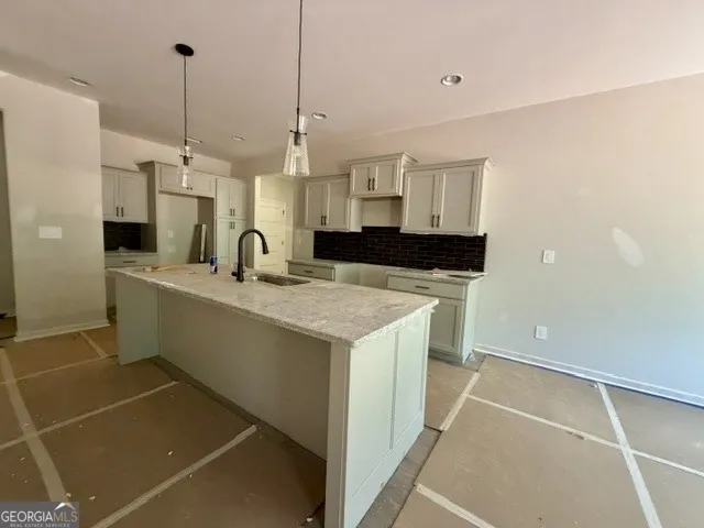 6197 Rocky Mount RD Greenville, GA 30222