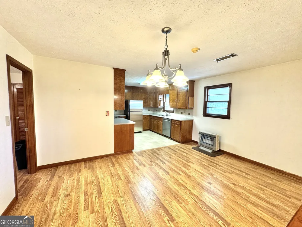 1760 Fears RD Rutledge, GA 30663