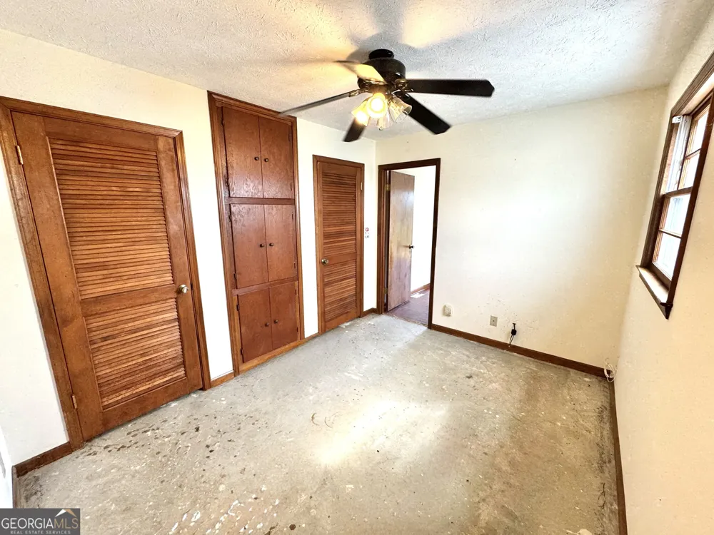 1760 Fears RD Rutledge, GA 30663