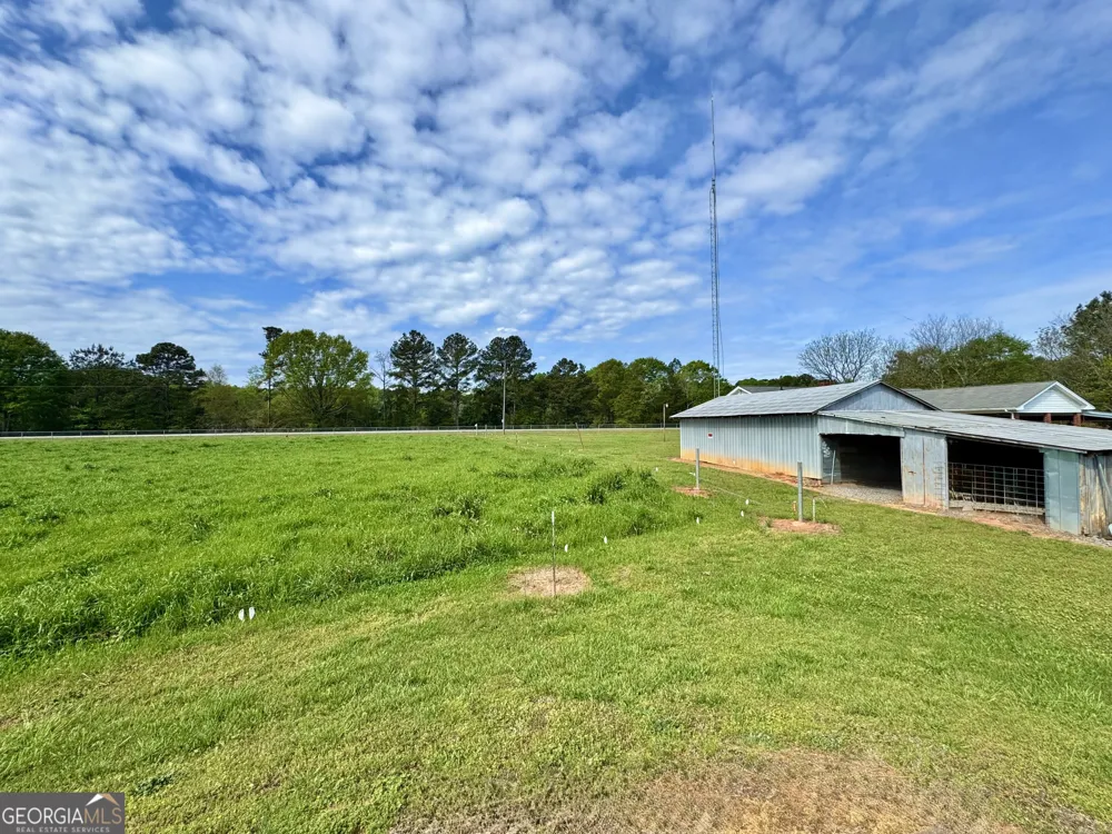 1760 Fears RD Rutledge, GA 30663