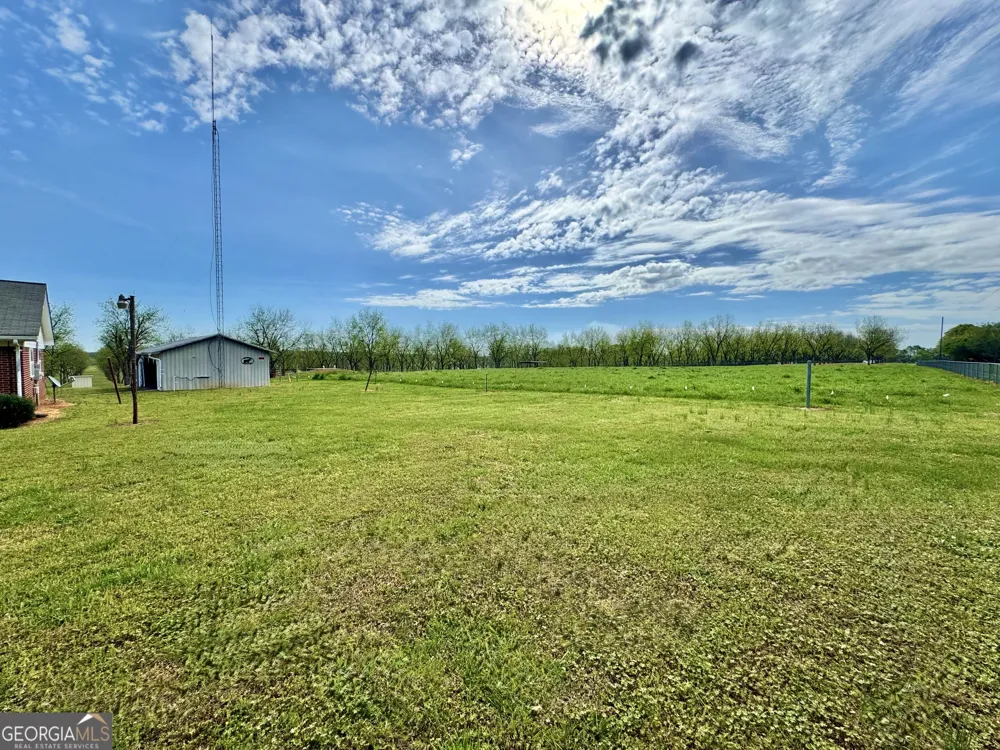 1760 Fears RD Rutledge, GA 30663