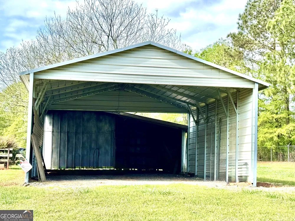 1760 Fears RD Rutledge, GA 30663
