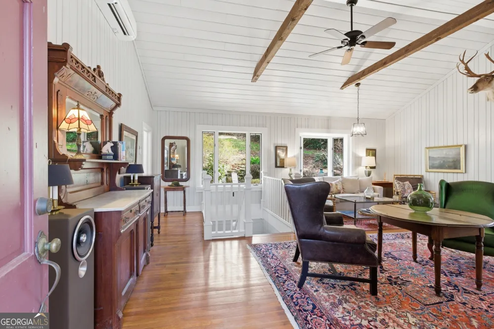 1921 Franklin RD Highlands, NC 28741