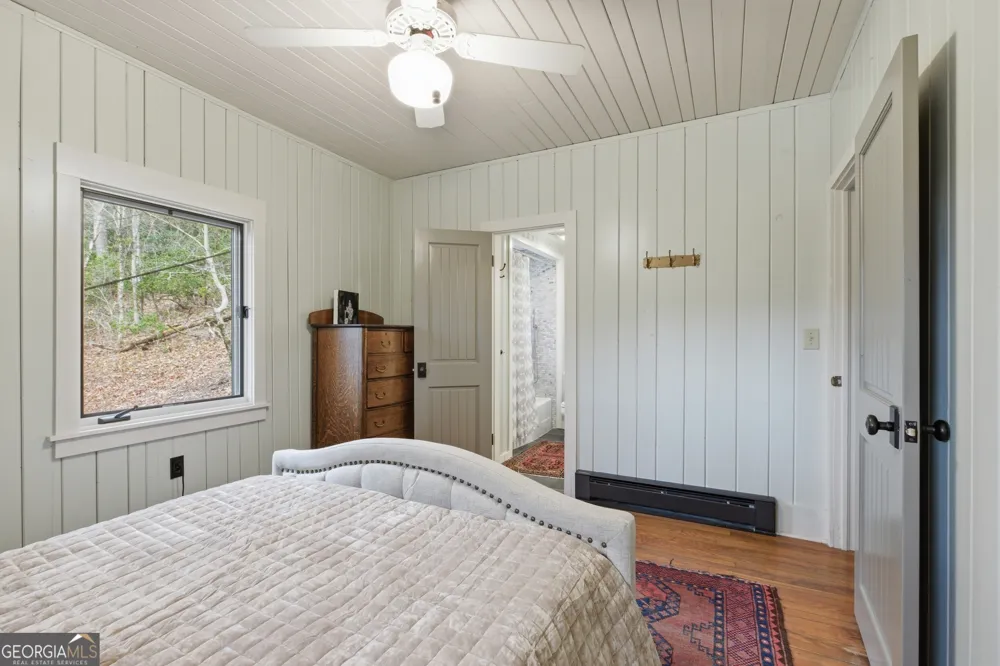 1921 Franklin RD Highlands, NC 28741