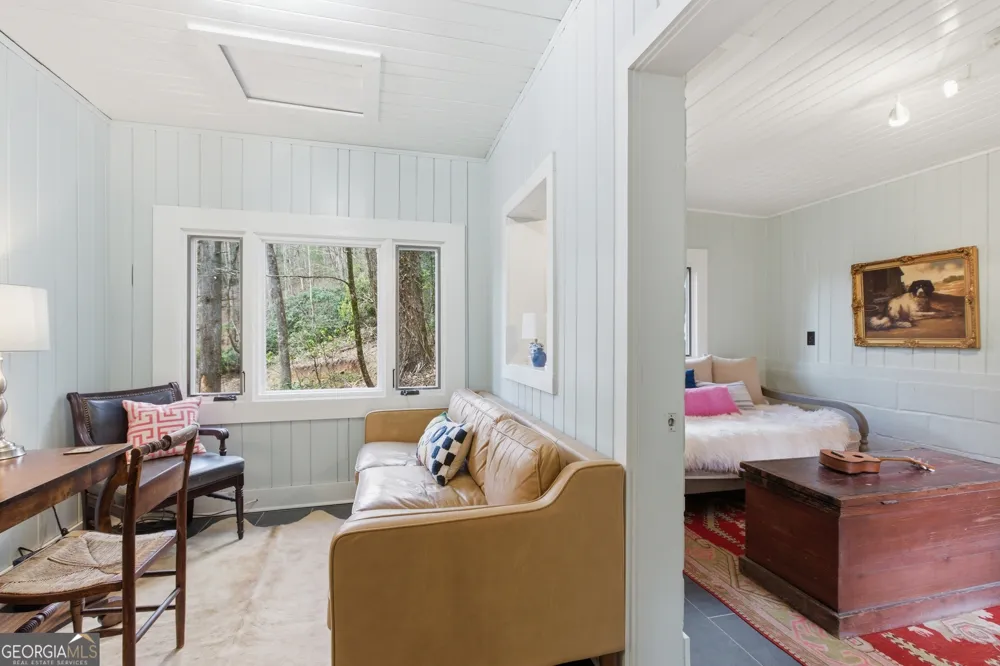 1921 Franklin RD Highlands, NC 28741