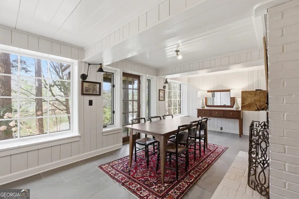1921 Franklin RD Highlands, NC 28741