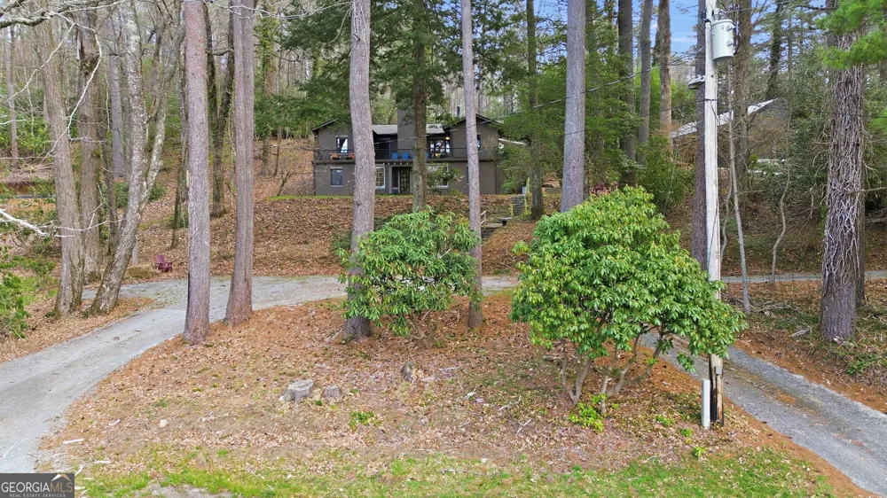 1921 Franklin RD Highlands, NC 28741