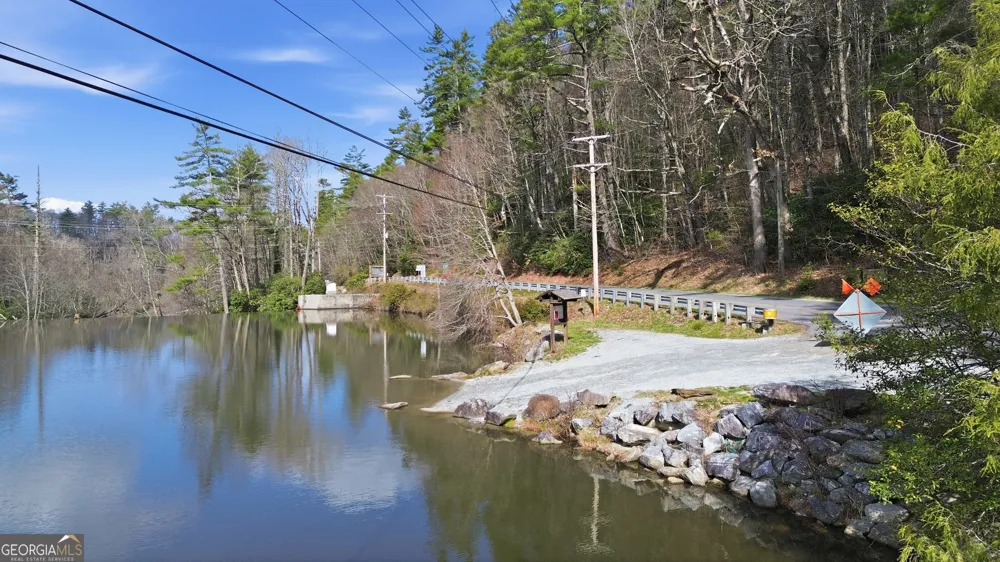 1921 Franklin RD Highlands, NC 28741