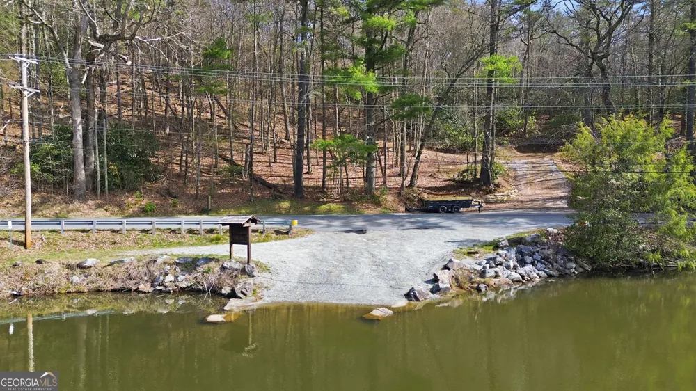 1921 Franklin RD Highlands, NC 28741