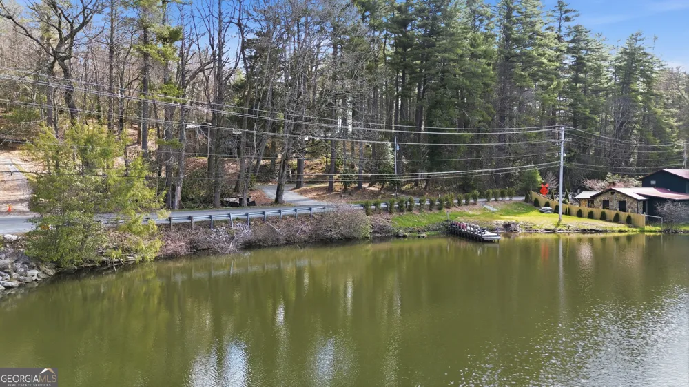1921 Franklin RD Highlands, NC 28741