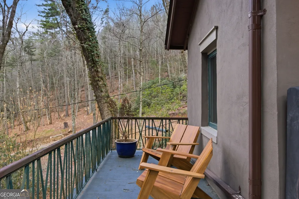 1921 Franklin RD Highlands, NC 28741