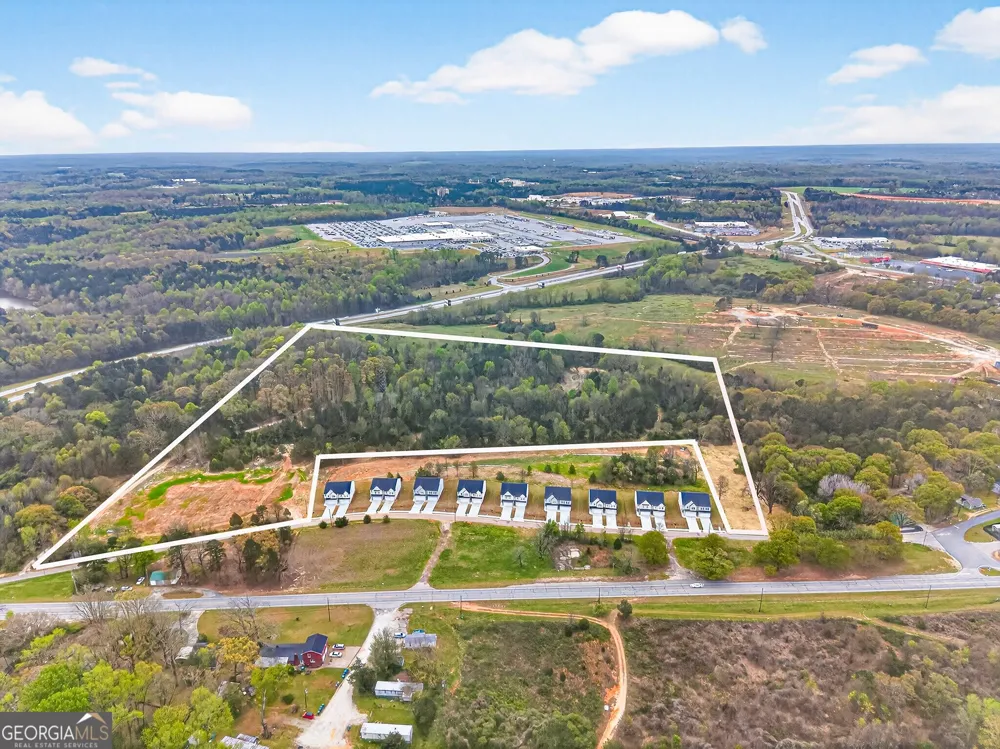 696 530 Madison ST Commerce, GA 30529