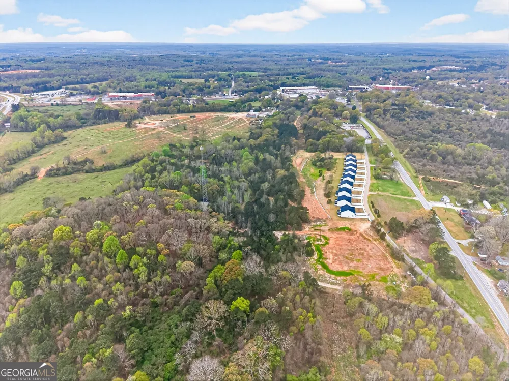 696 530 Madison ST Commerce, GA 30529