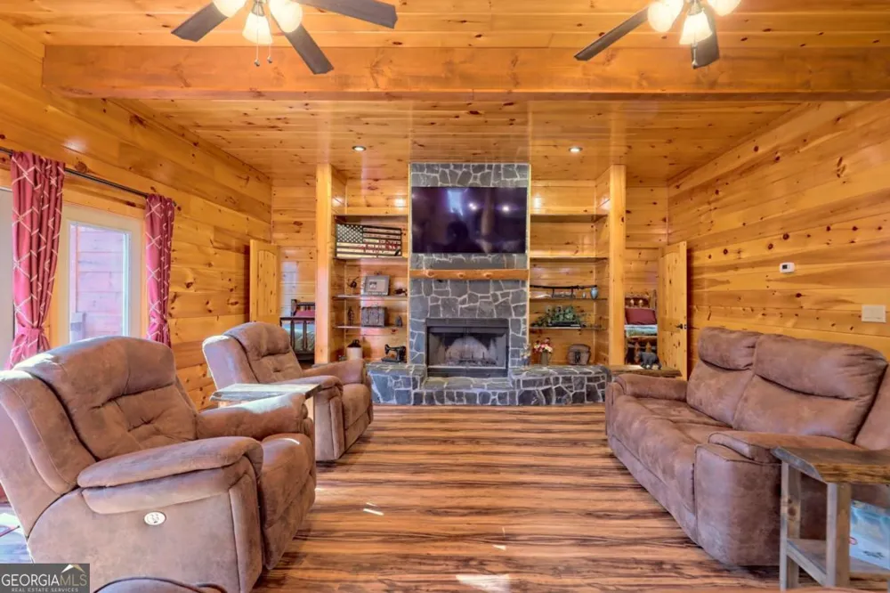 356 Mill Creek Acres Blue Ridge, GA 30513