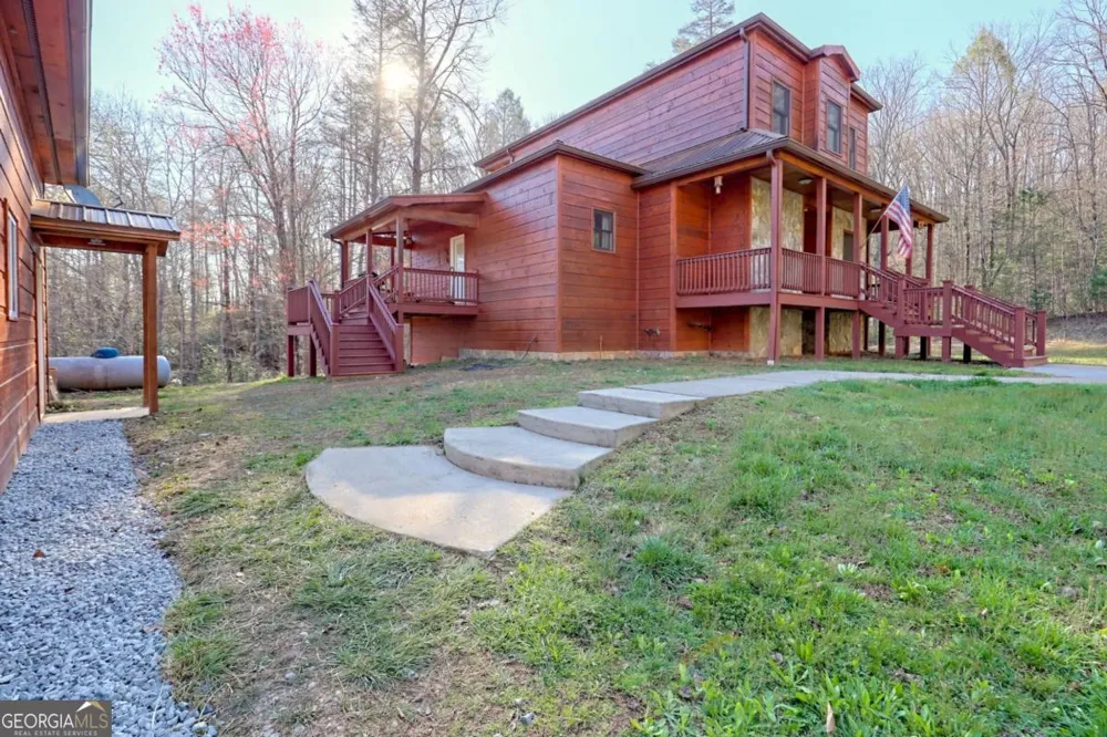 356 Mill Creek Acres Blue Ridge, GA 30513