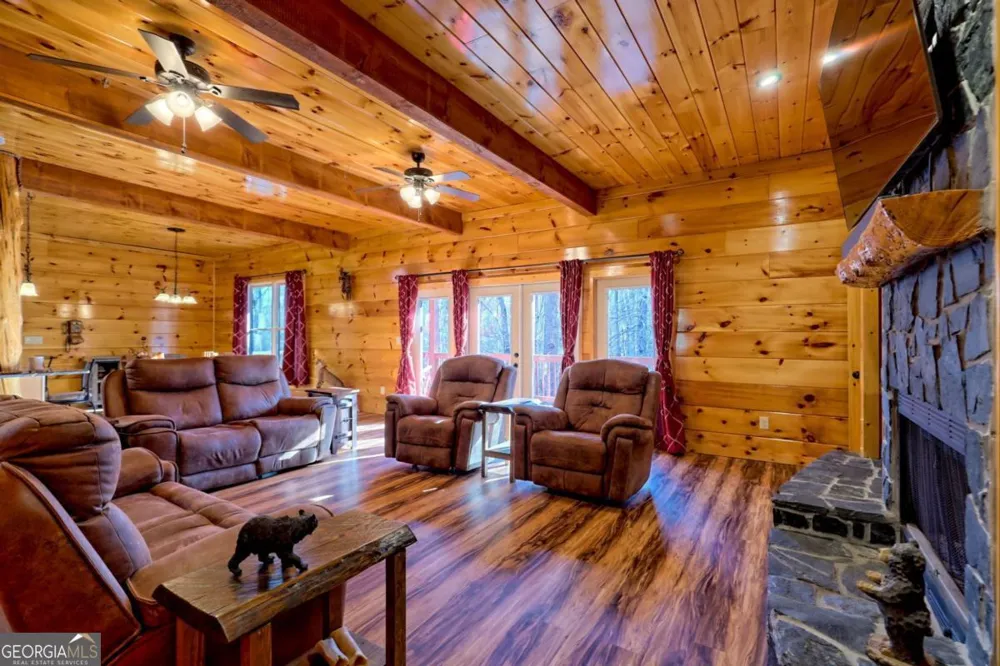 356 Mill Creek Acres Blue Ridge, GA 30513