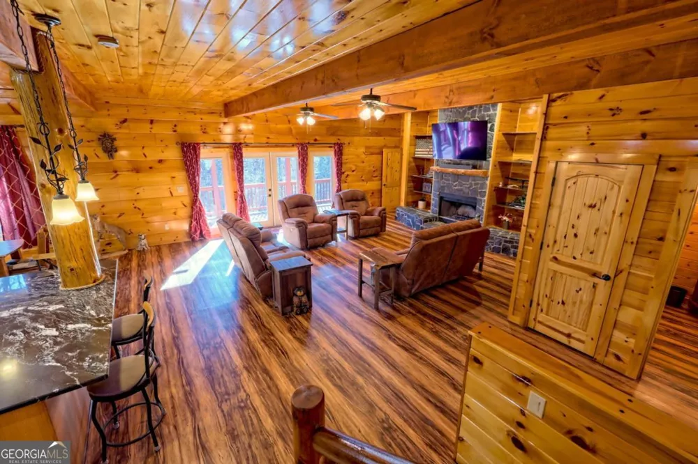 356 Mill Creek Acres Blue Ridge, GA 30513