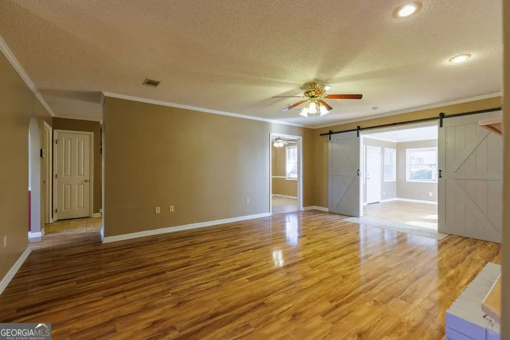 5318 Mimosa CIR Lake Park, GA 31636
