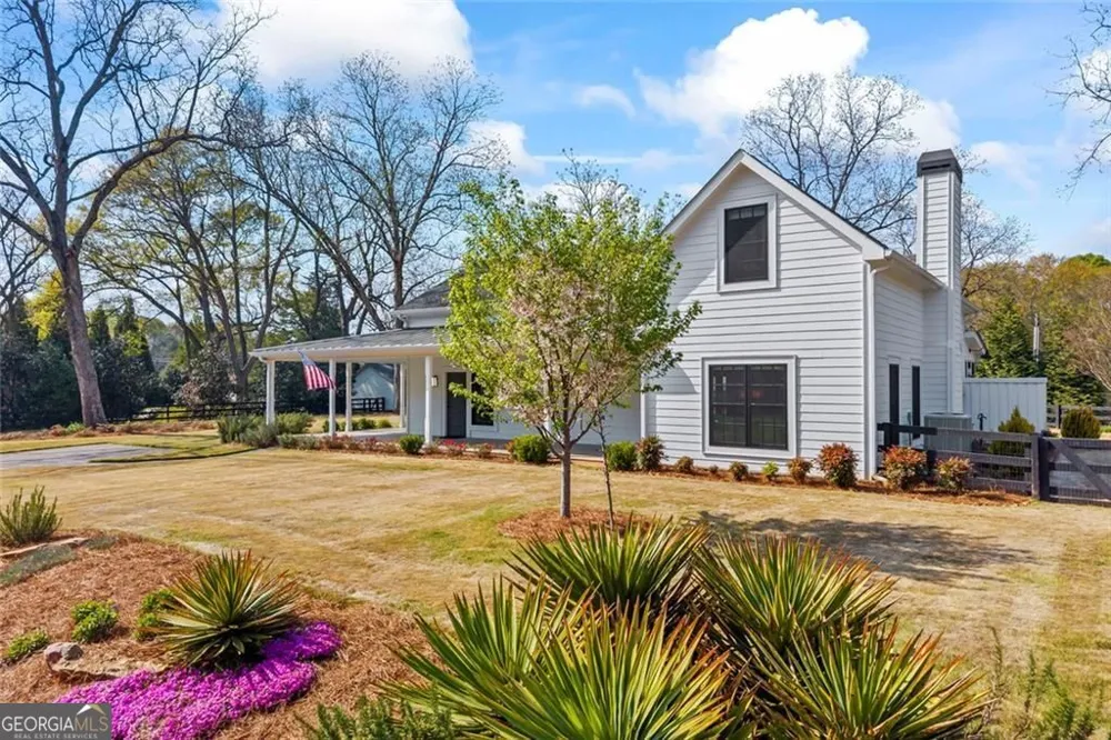 82 Childs ST Martin, GA 30557