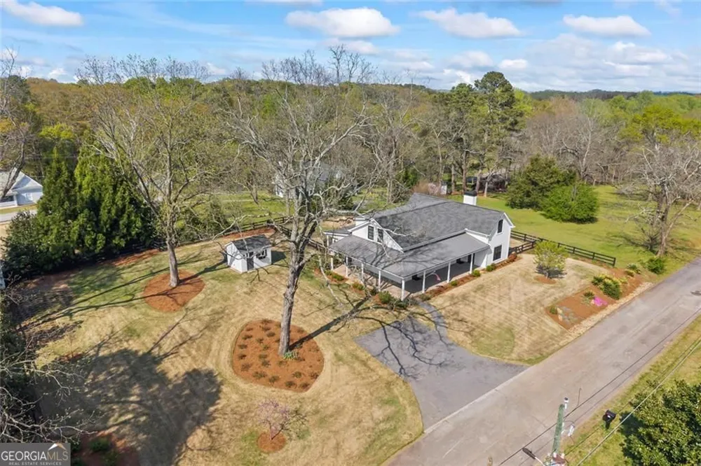 82 Childs ST Martin, GA 30557