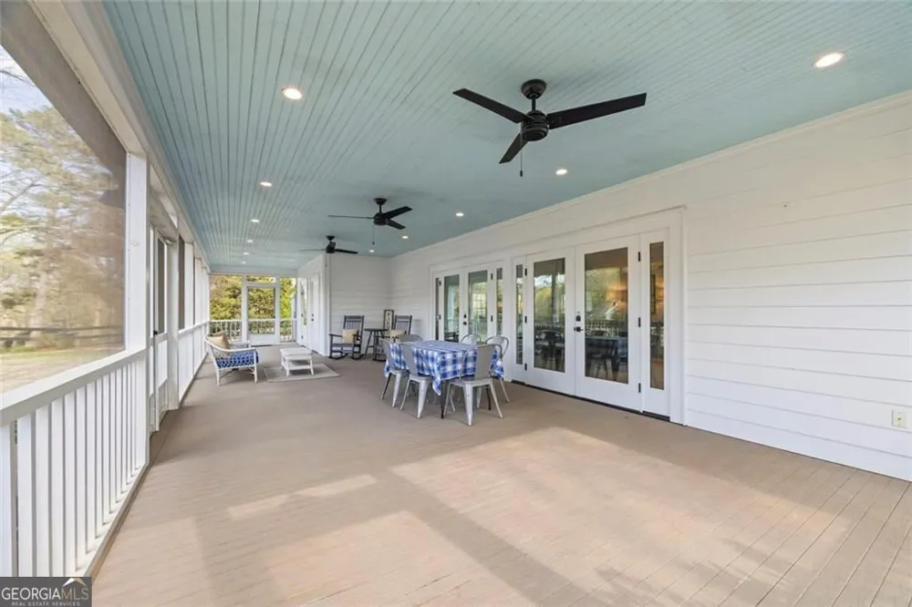 82 Childs ST Martin, GA 30557