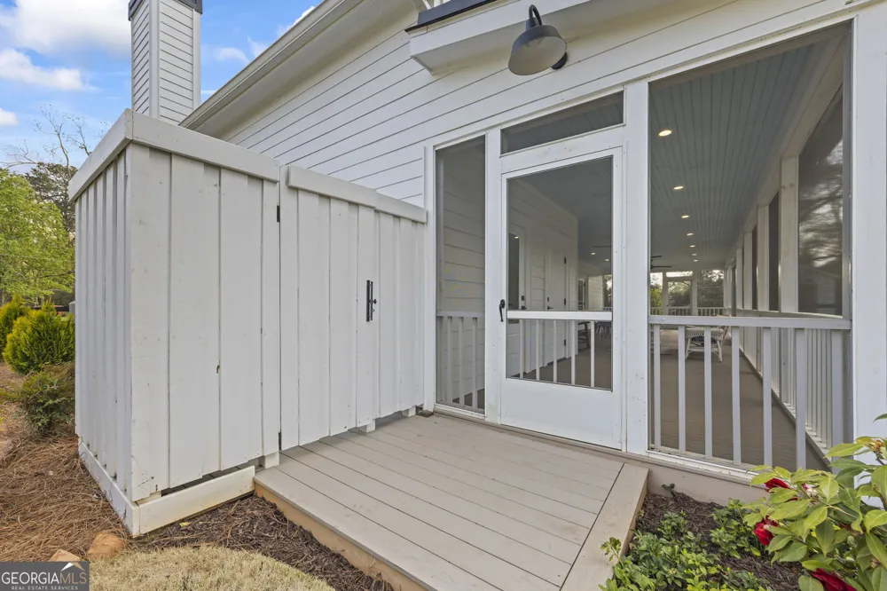 82 Childs ST Martin, GA 30557
