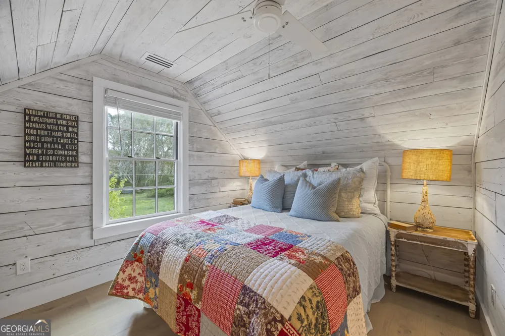 82 Childs ST Martin, GA 30557