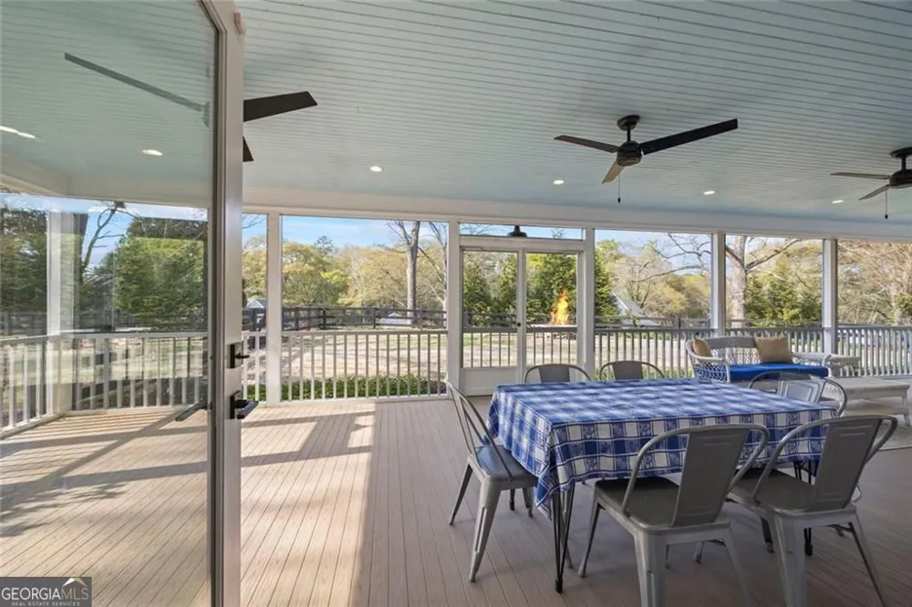 82 Childs ST Martin, GA 30557