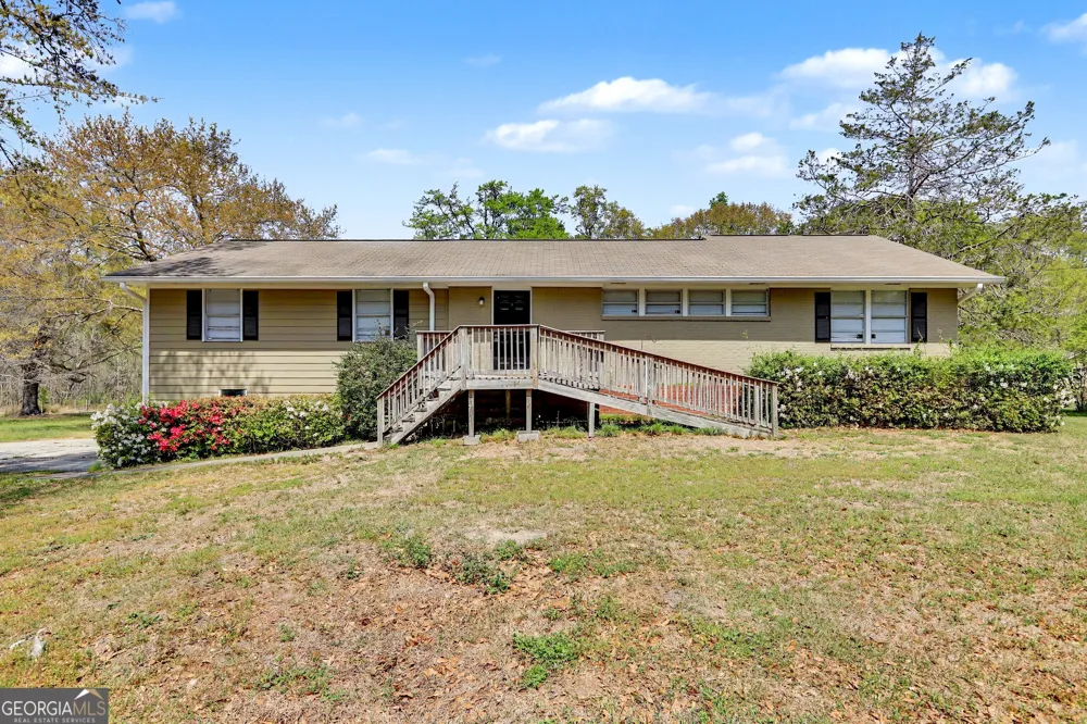 104 McIntosh TRL Sharpsburg, GA 30277
