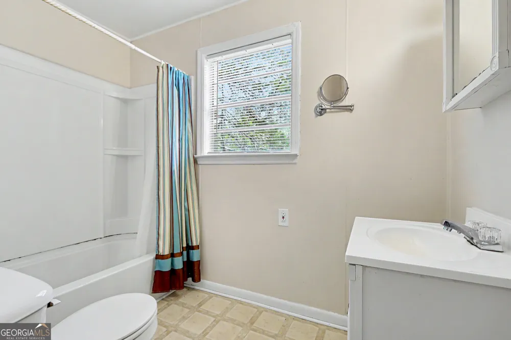 104 McIntosh TRL Sharpsburg, GA 30277
