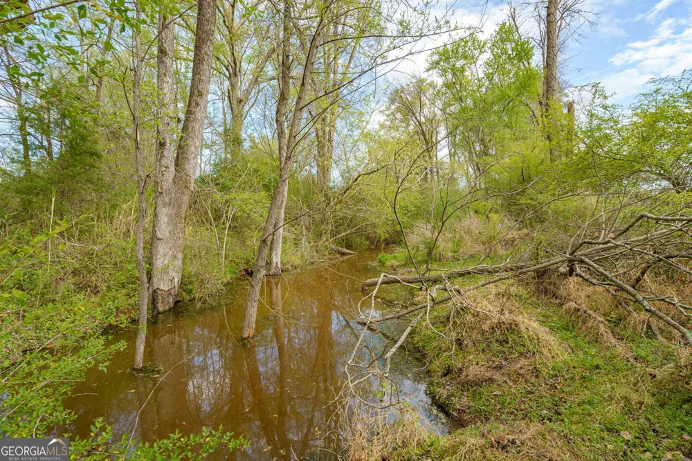 1291 Apalachee River RD Madison, GA 30650