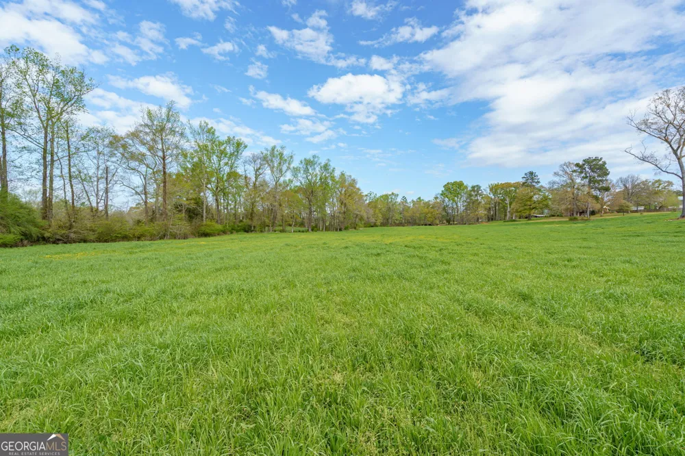 1291 Apalachee River RD Madison, GA 30650