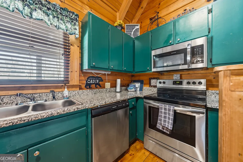 2136 Hines Gap RD Warm Springs, GA 31830